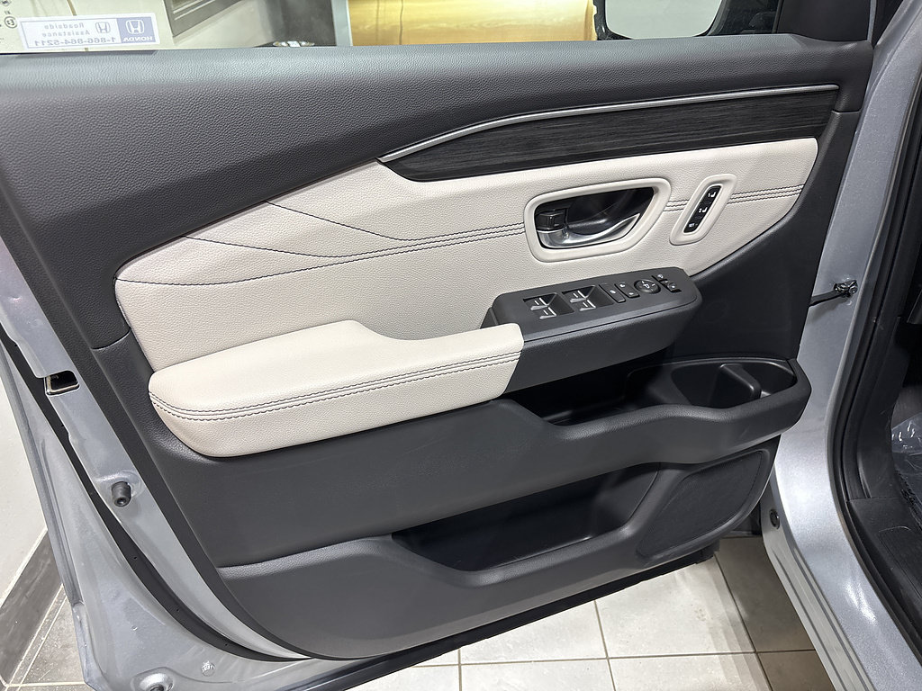 New 2026 Honda Pilot image 8