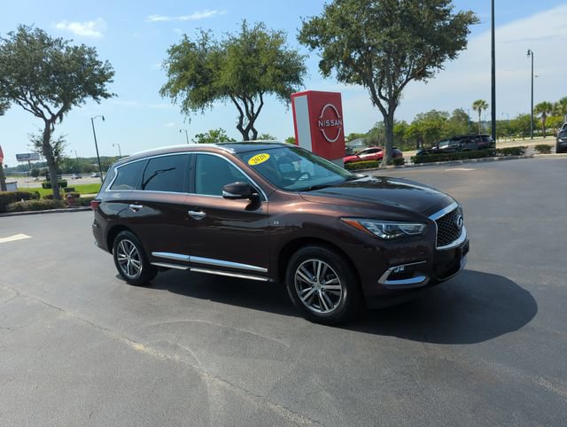 Used 2020 INFINITI QX60 Luxe w/ Essential Package AWD/4WD image 1