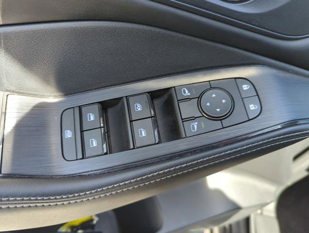 Certified 2023 Nissan Rogue SV w/ SV Premium B Package FWD image 27