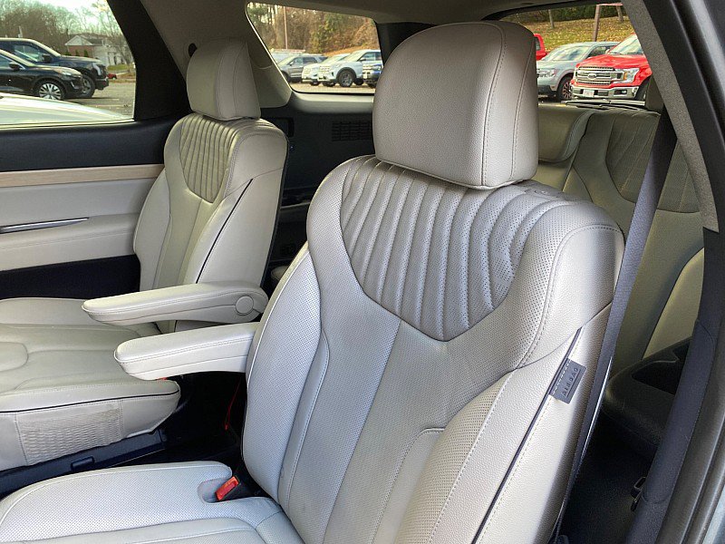 Used 2024 Hyundai Palisade Limited image 30