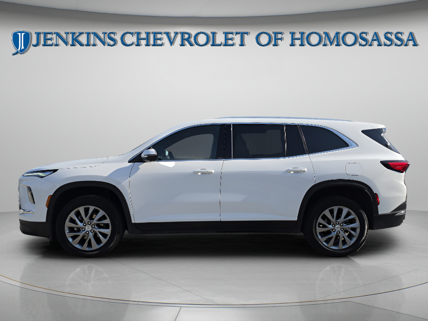 Used 2025 Buick Enclave Preferred FWD image 9