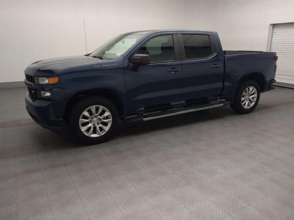 Used 2019 Chevrolet Silverado 1500 Custom w/ Custom Convenience Package RWD image 2