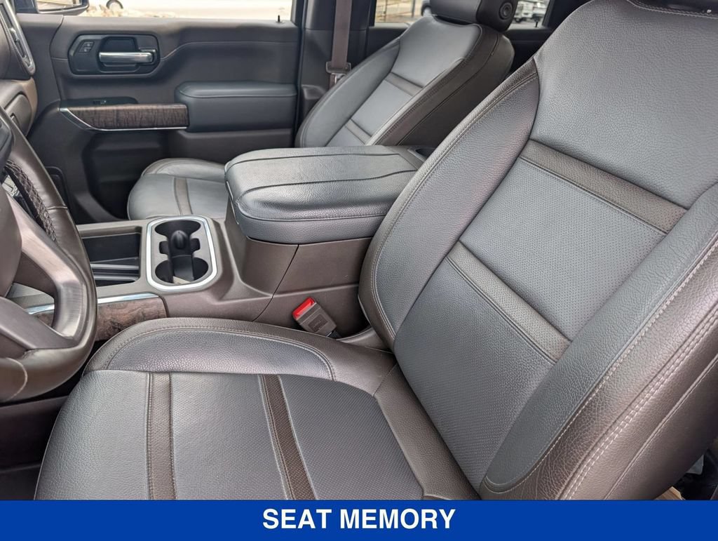Used 2023 GMC Sierra 2500 Denali w/ Denali Black Diamond Edition AWD/4WD image 15