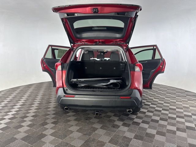Used 2019 Toyota RAV4 XLE image 14