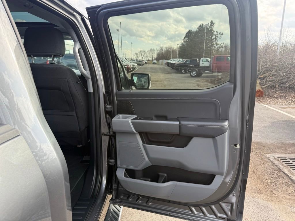 Used 2023 Ford F150 XLT w/ Equipment Group 302A High image 40