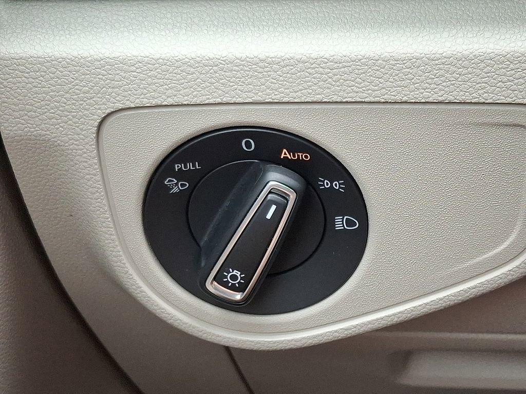 Used 2021 Volkswagen Atlas SEL image 27