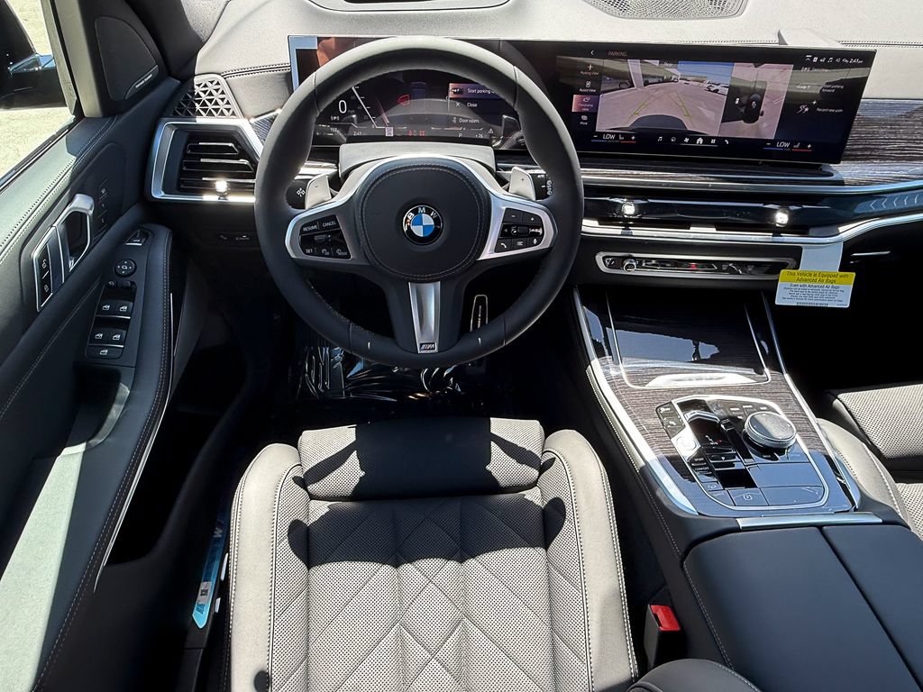 New 2026 BMW X5 xDrive40i w/ M Sport Package AWD/4WD image 17