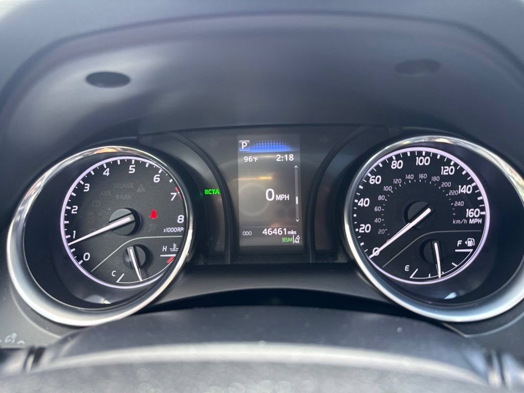 Used 2019 Toyota Camry SE w/ Audio Package FWD image 13