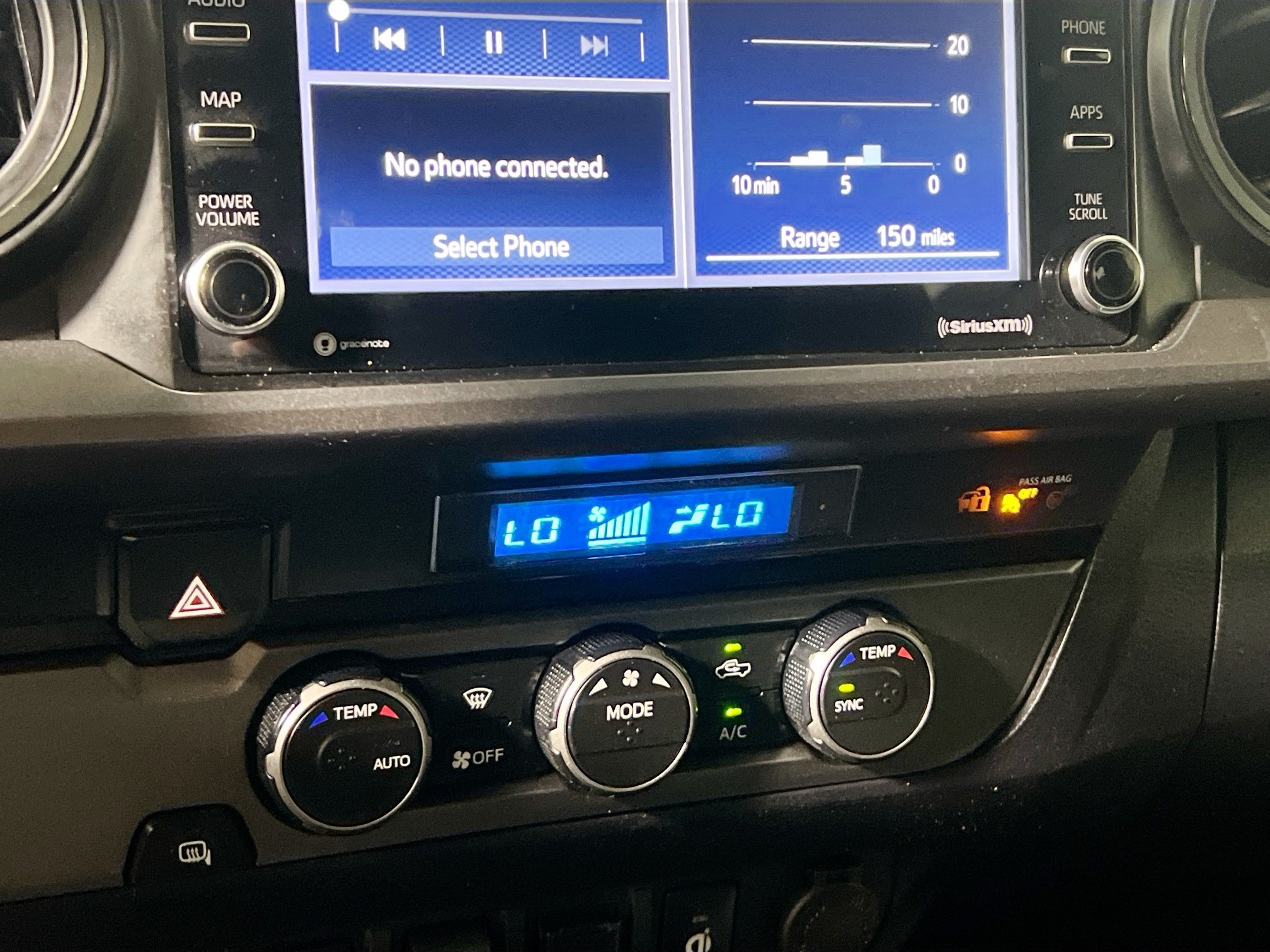 Used 2022 Toyota Tacoma TRD Off-Road RWD image 27