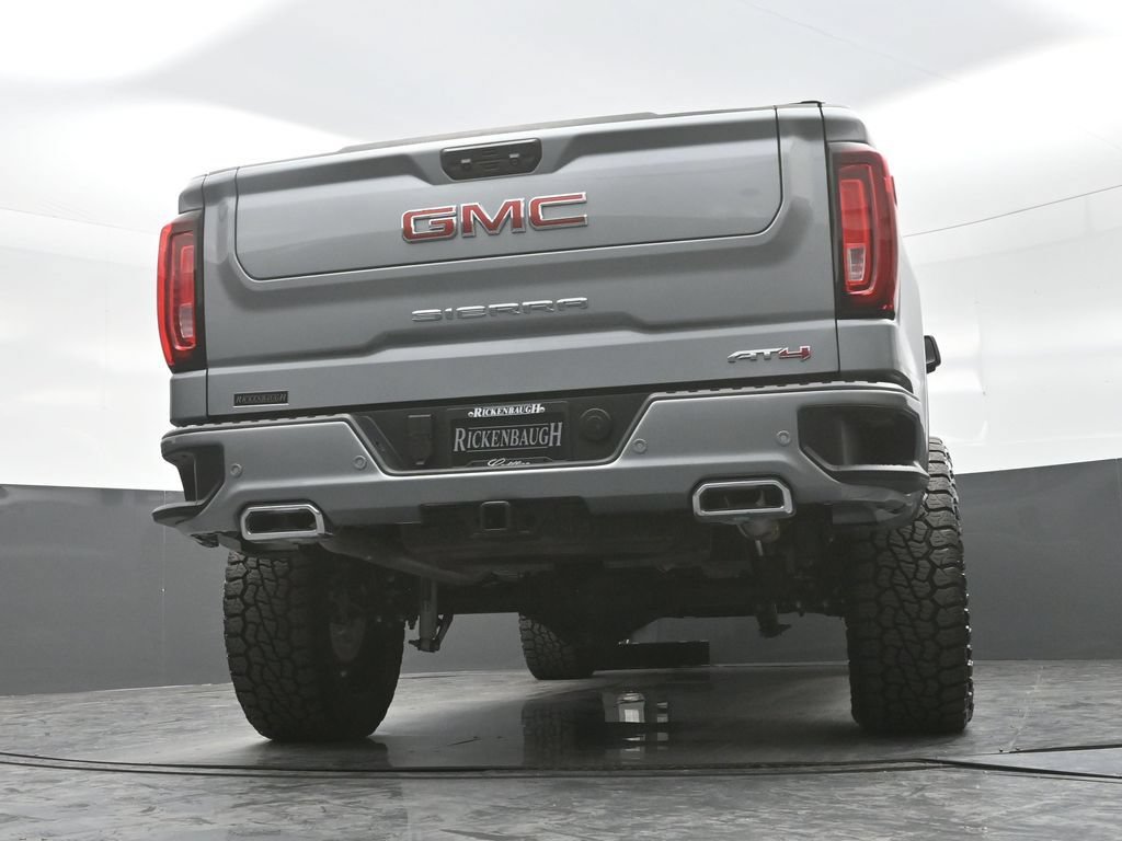 Used 2025 GMC Sierra 1500 AT4 w/ AT4 Premium Package AWD/4WD image 23