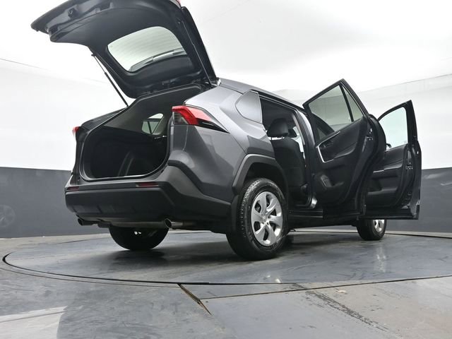 Used 2023 Toyota RAV4 LE AWD/4WD image 46