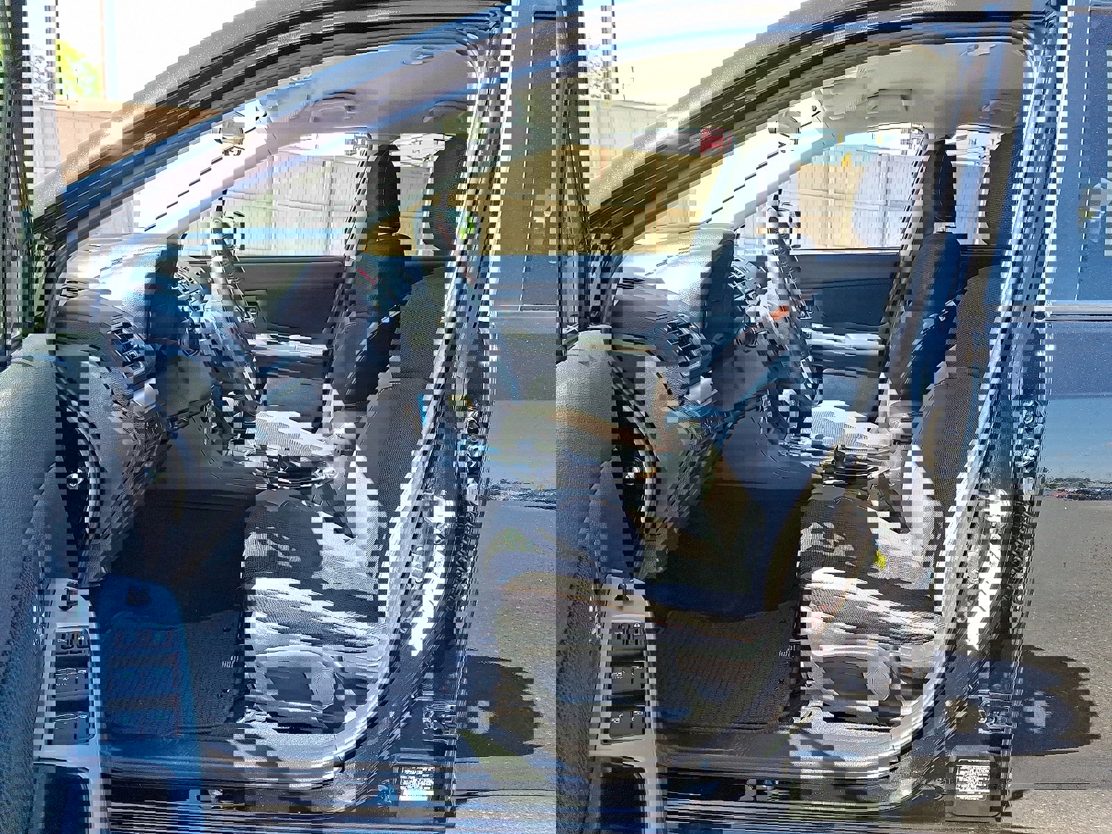 Used 2017 Subaru Crosstrek 2.0i Premium AWD/4WD image 14