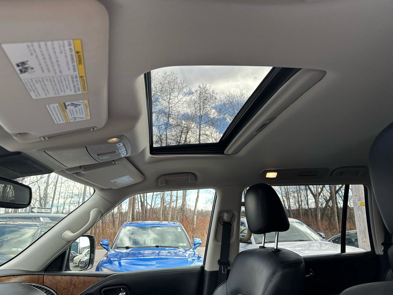 Used 2022 Nissan Armada SL image 12