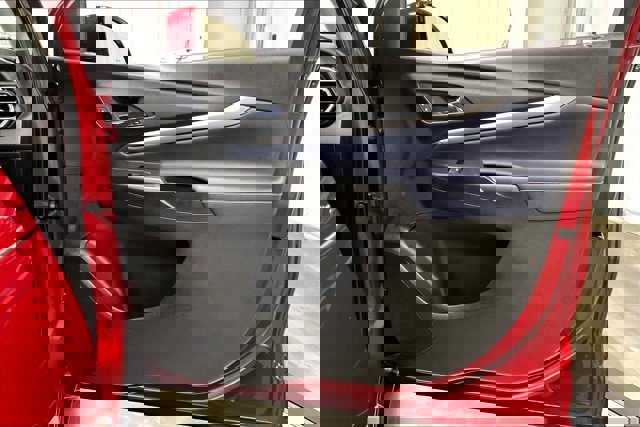 Used 2023 Chevrolet Bolt EUV LT w/ Convenience Package image 24