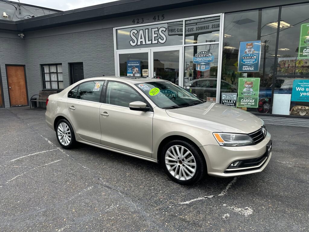 Used 2015 Volkswagen Jetta SE FWD image 3