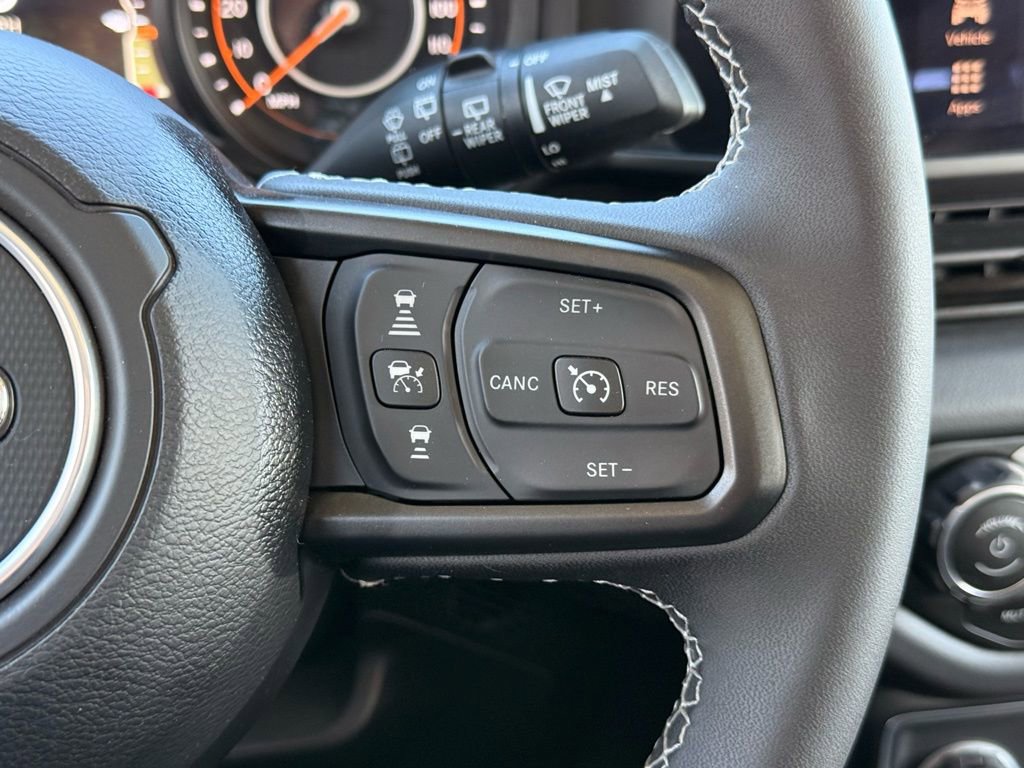 Used 2025 Jeep Wrangler Unlimited Rubicon image 19