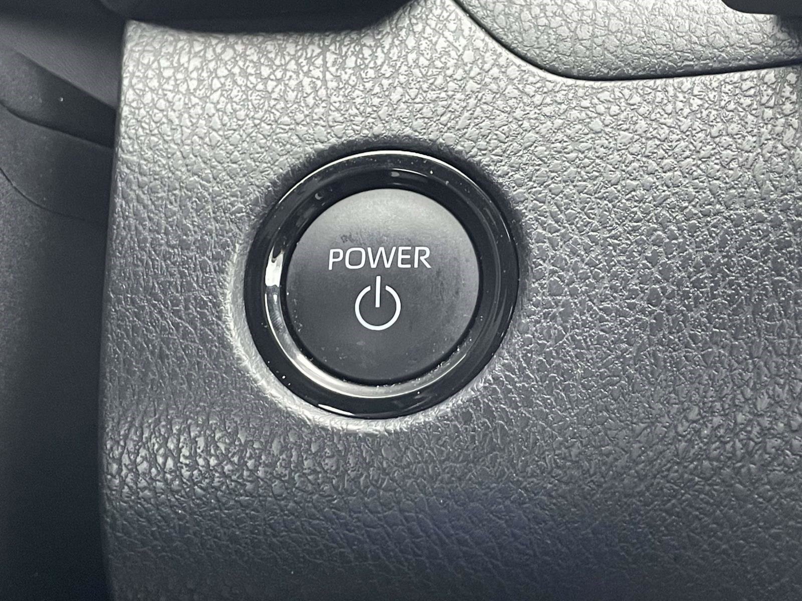 Used 2025 Toyota Camry SE w/ Convenience Package FWD image 26