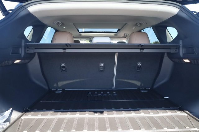 New 2027 Nissan Murano Platinum w/ Cargo Package AWD/4WD image 26