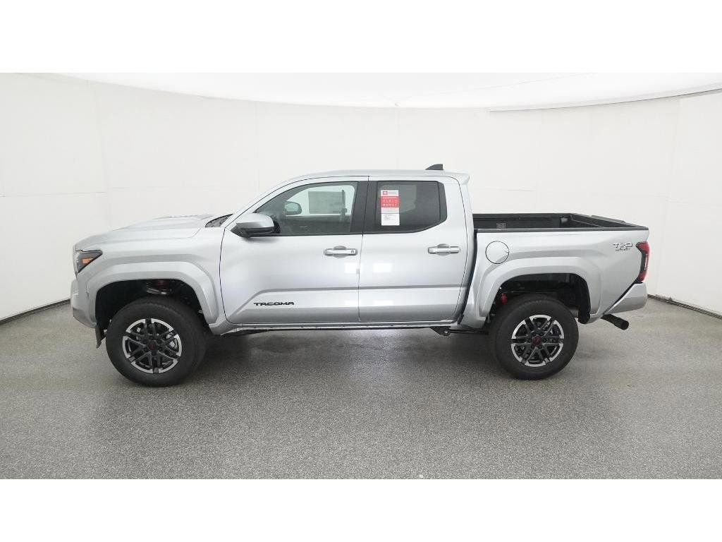 New 2025 Toyota Tacoma TRD Sport AWD/4WD image 3