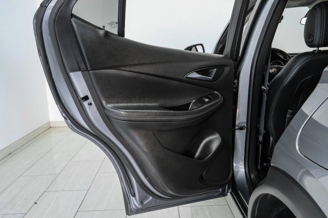 Used 2020 Buick Encore GX Select image 42
