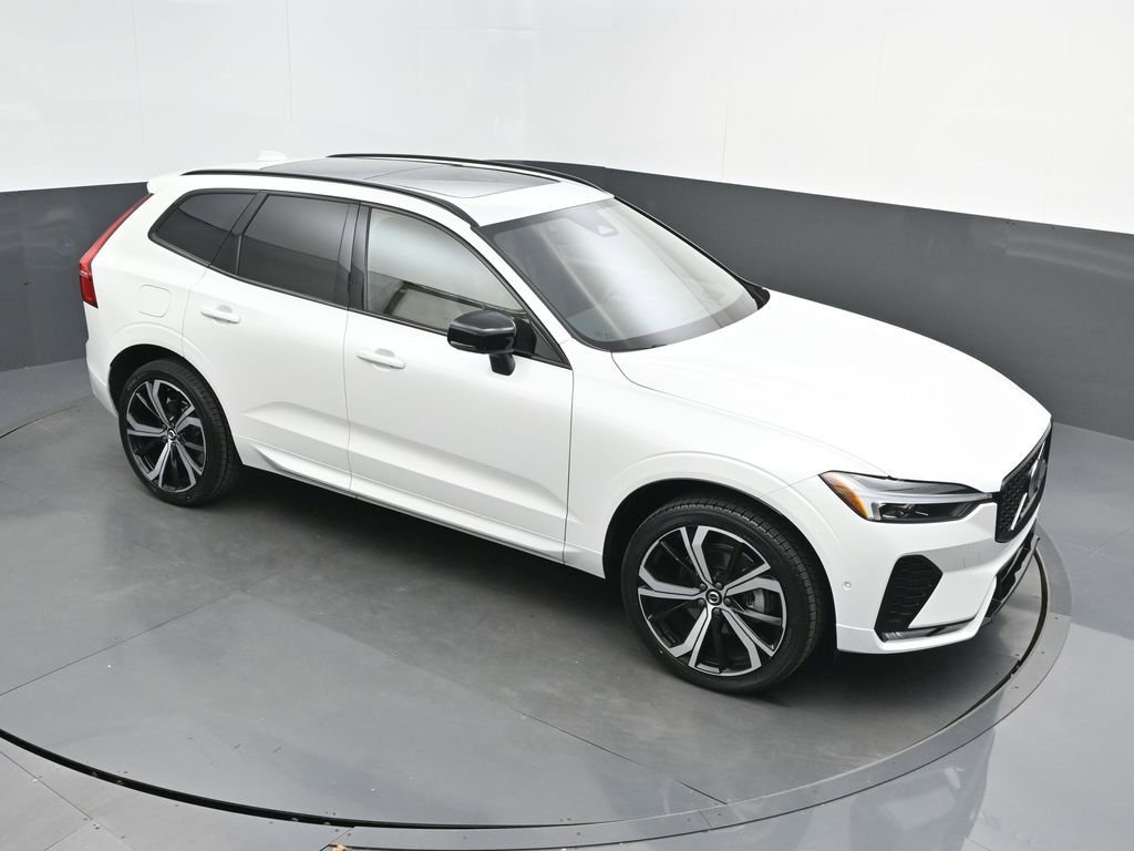 Certified 2024 Volvo XC60 B5 Ultimate w/ Protection Package Premier image 29