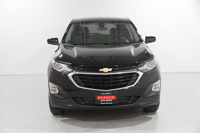 Used 2020 Chevrolet Equinox LT image 2
