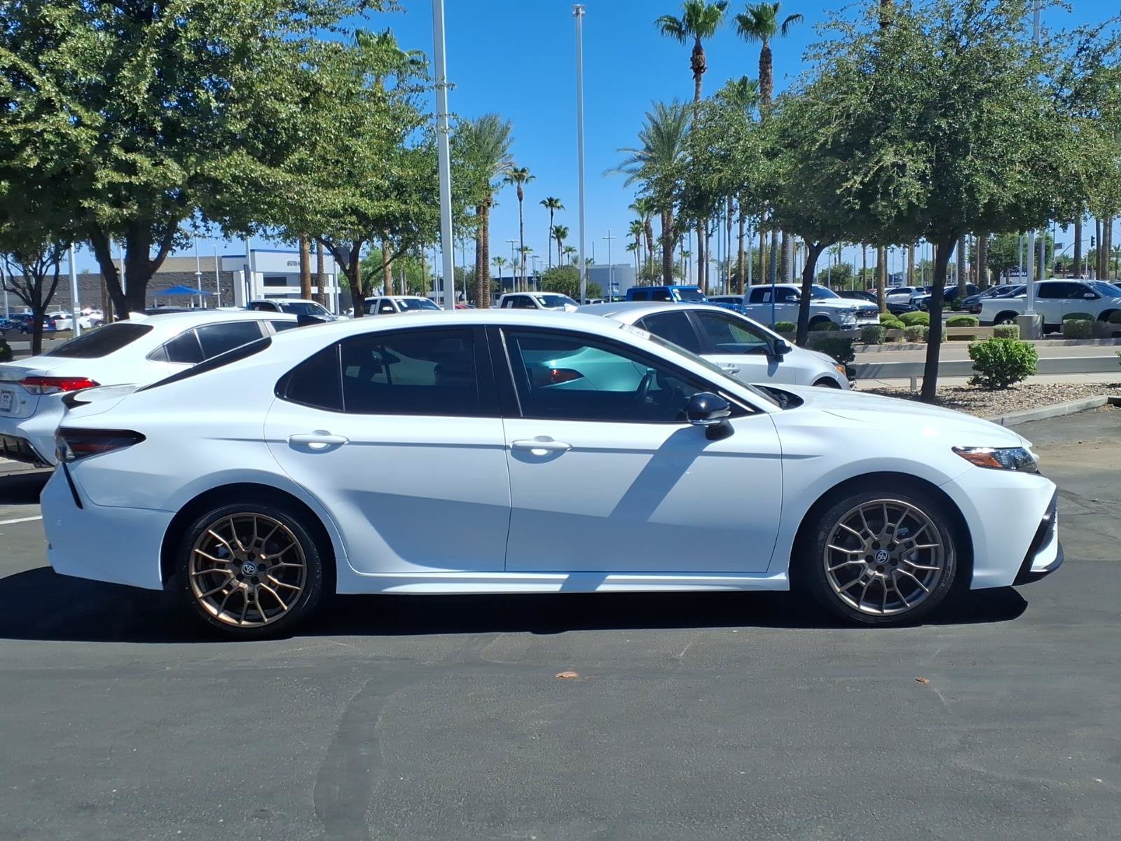 Certified 2023 Toyota Camry SE FWD image 3