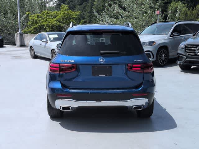 New 2026 Mercedes-Benz GLB 250 4MATIC image 7