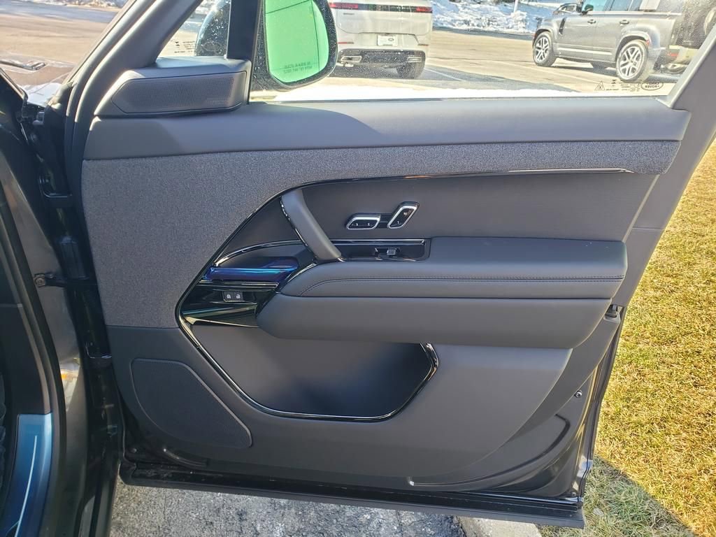 New 2026 Land Rover Range Rover Sport Dynamic SE image 18