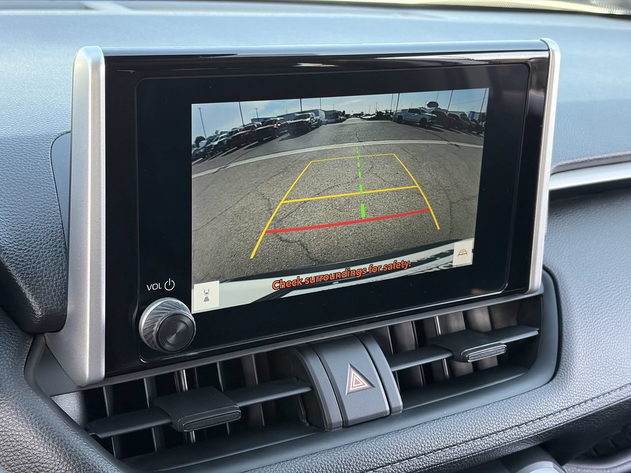 Used 2023 Toyota RAV4 XLE AWD/4WD image 25