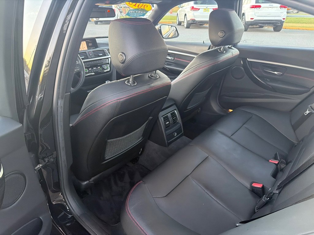 Used 2018 BMW 330i xDrive Sedan image 15