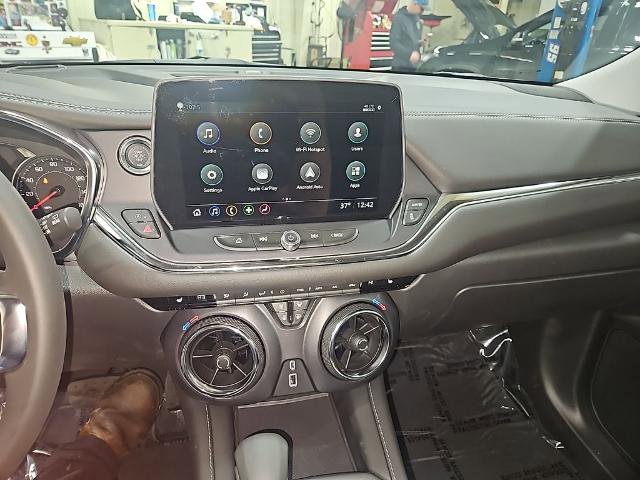 New 2026 Chevrolet Blazer LT w/ Midnight/Sport Edition image 13