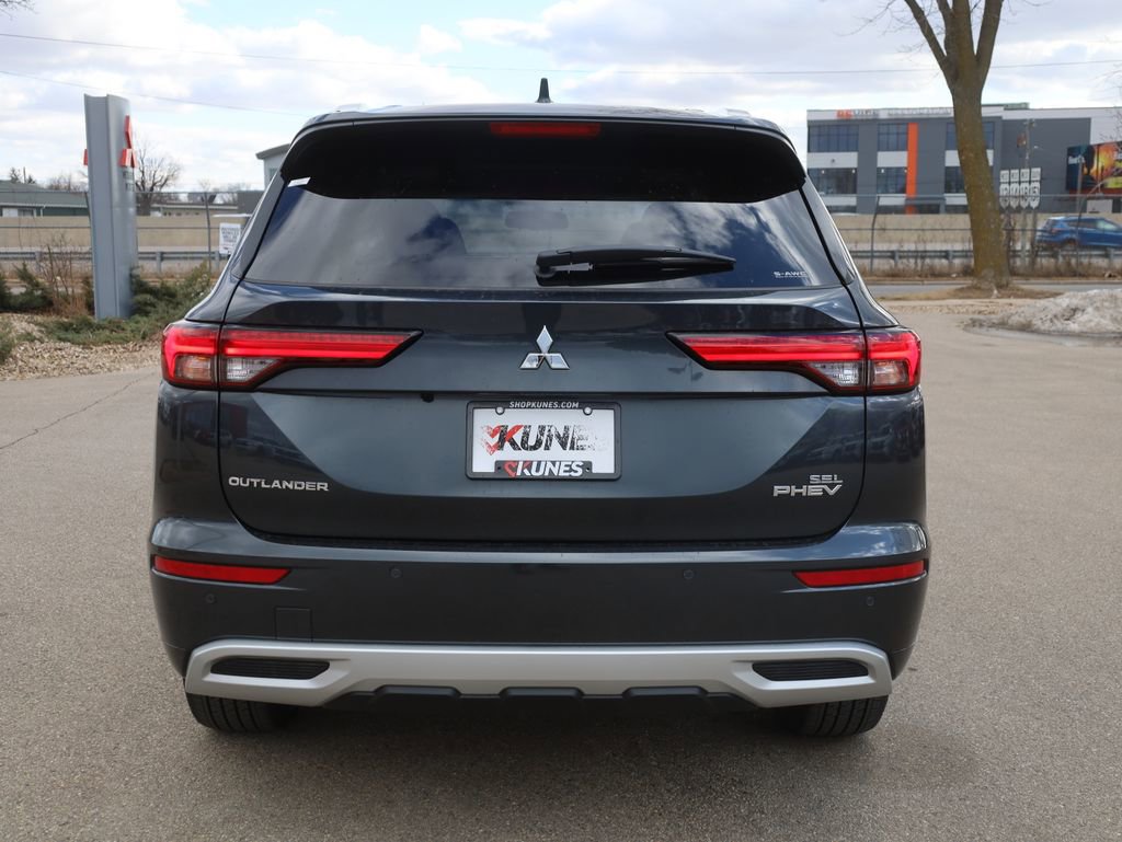 New 2025 Mitsubishi Outlander SEL image 8