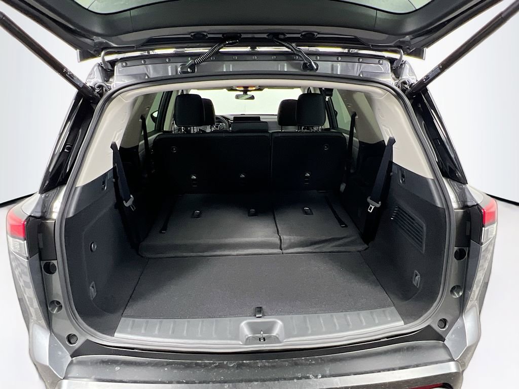 New 2026 Nissan Pathfinder SV image 25