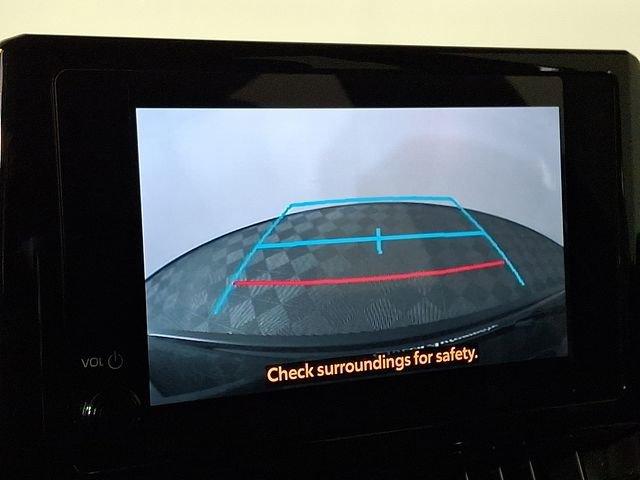 Used 2024 Toyota Corolla Cross LE image 4