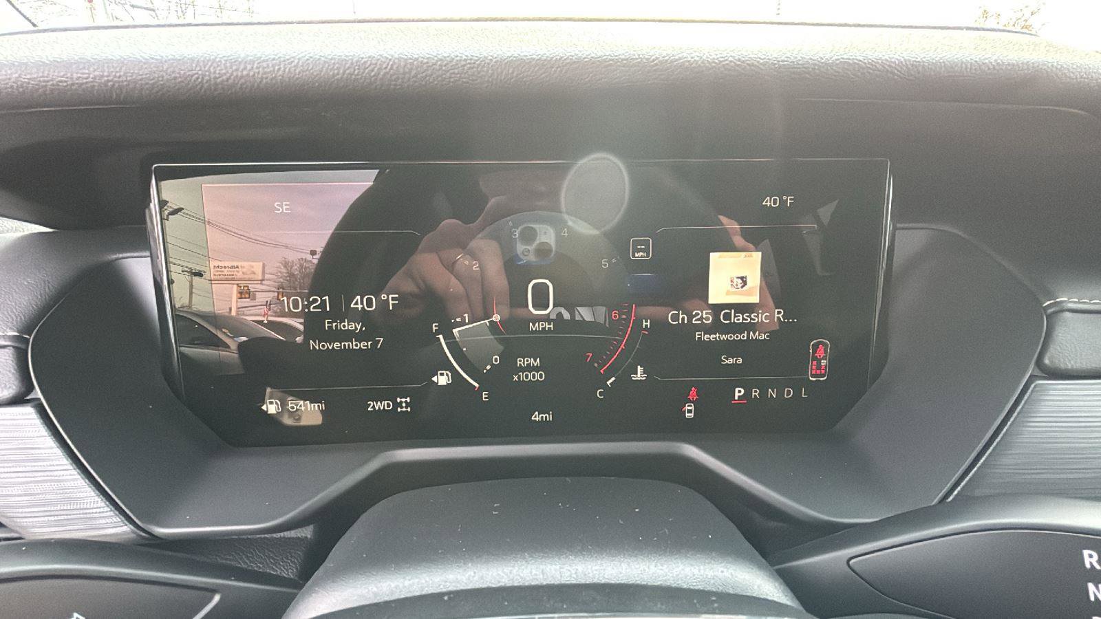 New 2026 GMC Acadia Elevation image 16