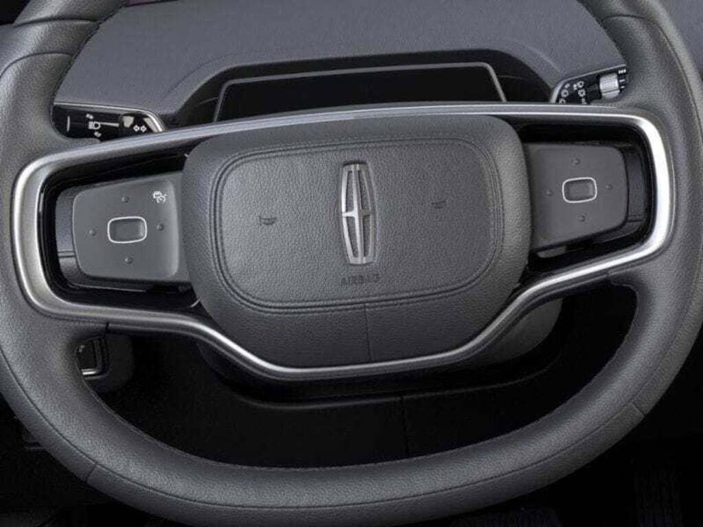 New 2026 Lincoln Nautilus Premier w/ Equipment Group 102A image 34