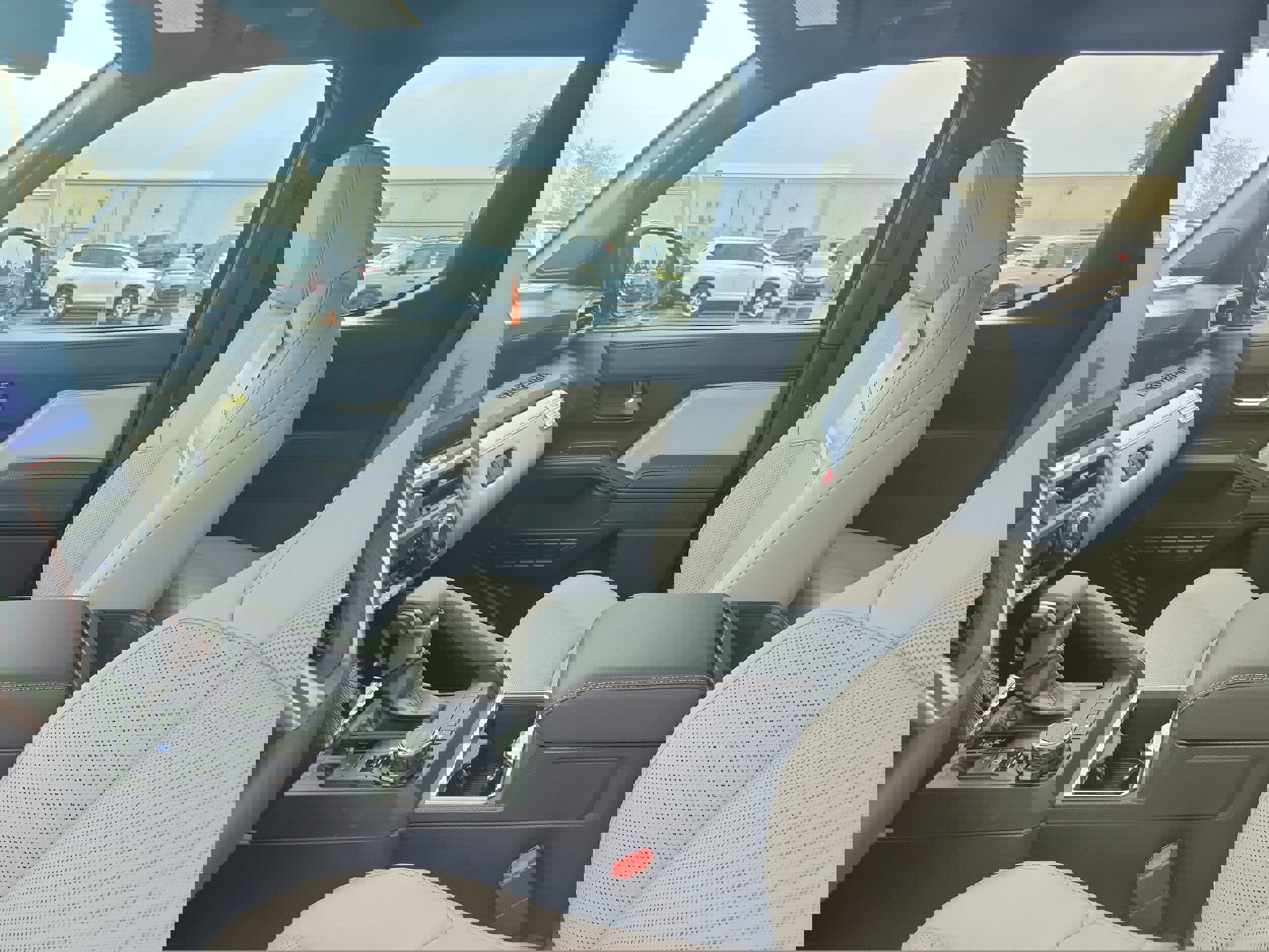 New 2025 Toyota Tacoma Limited image 17