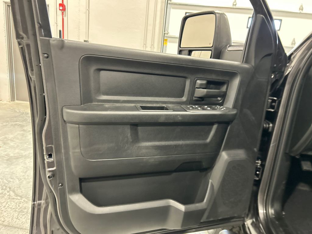 New 2026 RAM 2500 Tradesman image 16