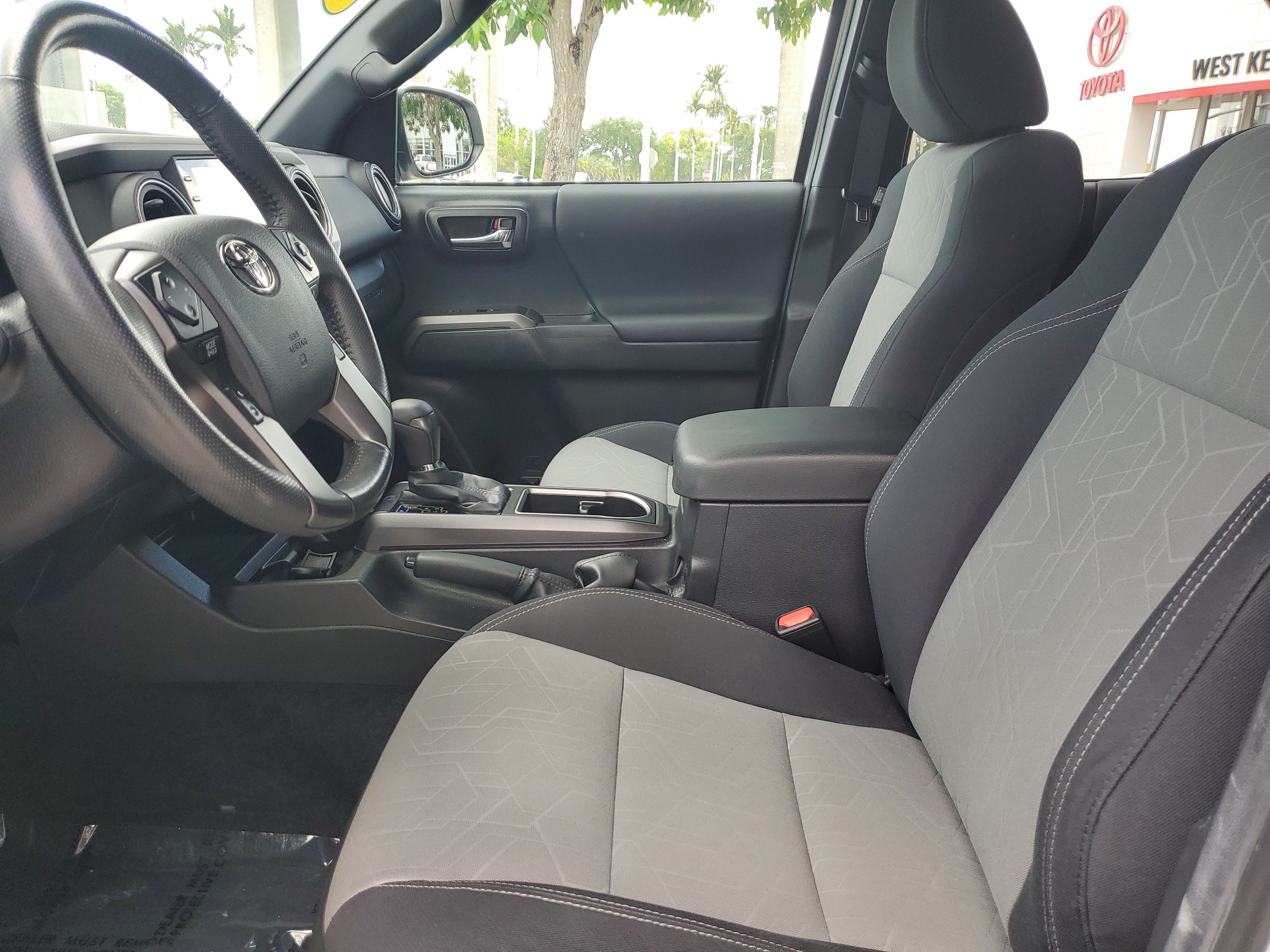 Used 2023 Toyota Tacoma TRD Off-Road RWD image 18