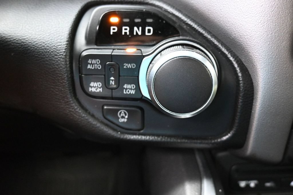 Used 2019 RAM 1500 Big Horn AWD/4WD image 16