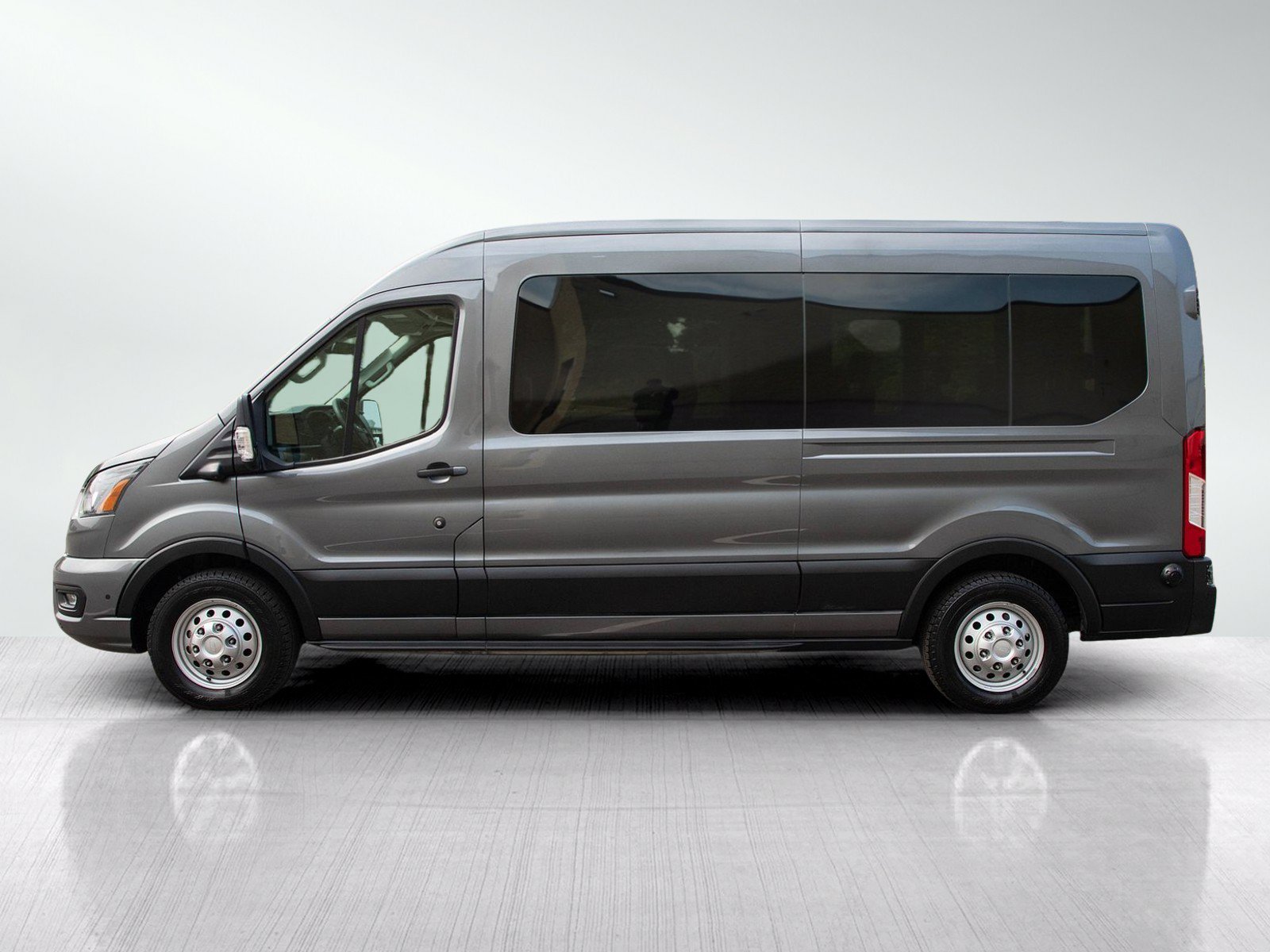 Used 2024 Ford Transit 350 XLT AWD/4WD image 2