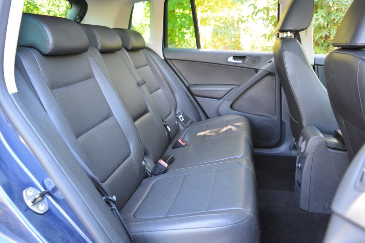Used 2011 Volkswagen Tiguan S image 15