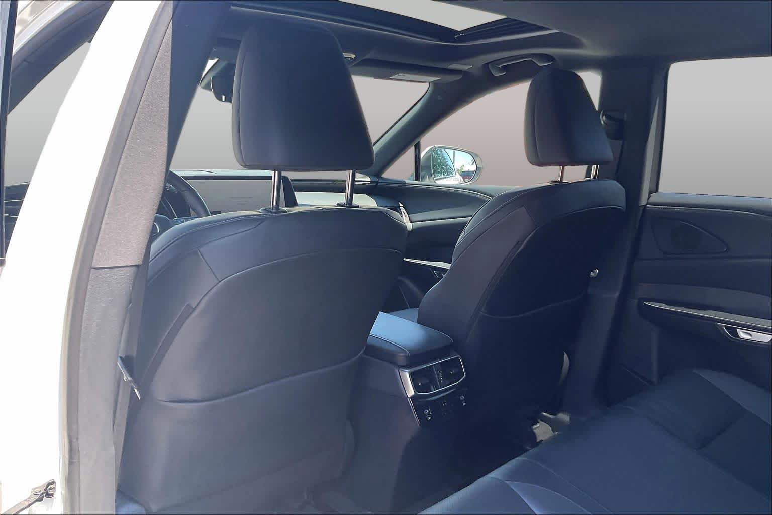 Used 2024 Lexus RX 350 Premium w/ Convenience Package AWD/4WD image 21