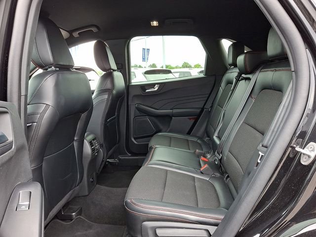 Used 2025 Ford Escape ST-Line AWD/4WD image 10
