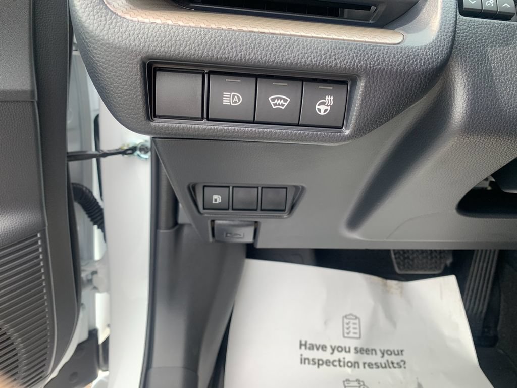 New 2026 Toyota Prius XLE FWD image 30