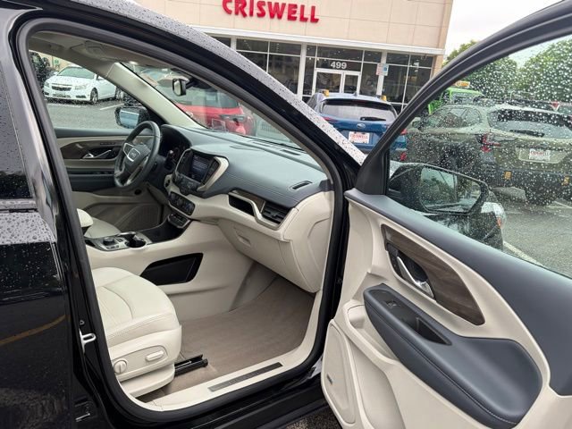 Used 2023 GMC Terrain Denali w/ Black Diamond Edition AWD/4WD image 26
