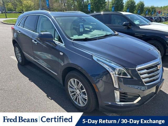 Used 2018 Cadillac XT5 Luxury w/ Driver Awareness Package AWD/4WD image 13