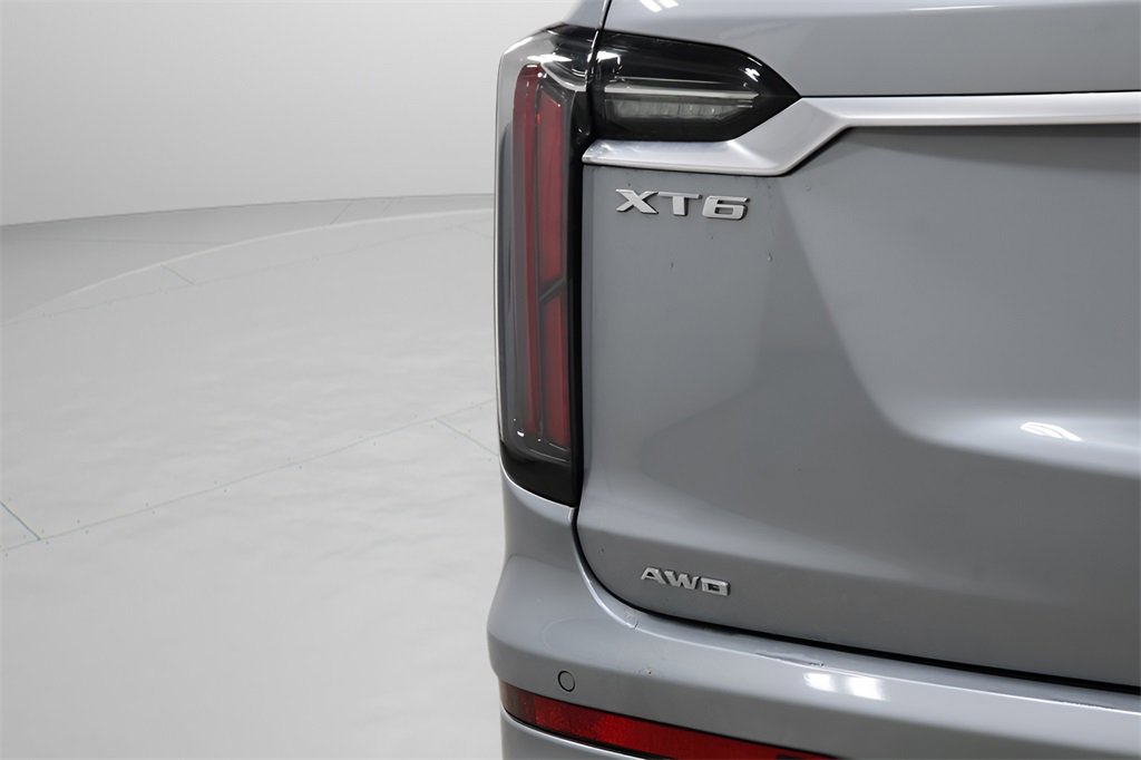 Used 2024 Cadillac XT6 Sport w/ Technology Package image 39