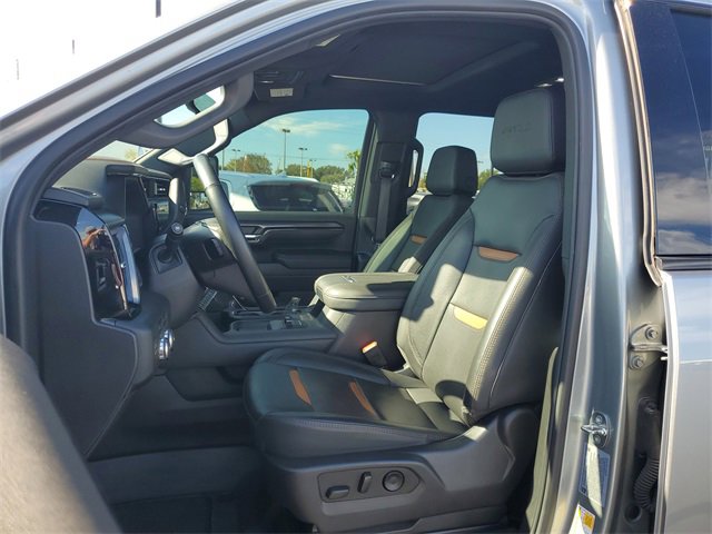 Used 2024 GMC Sierra 2500 AT4 w/ AT4 Premium Plus Package image 13